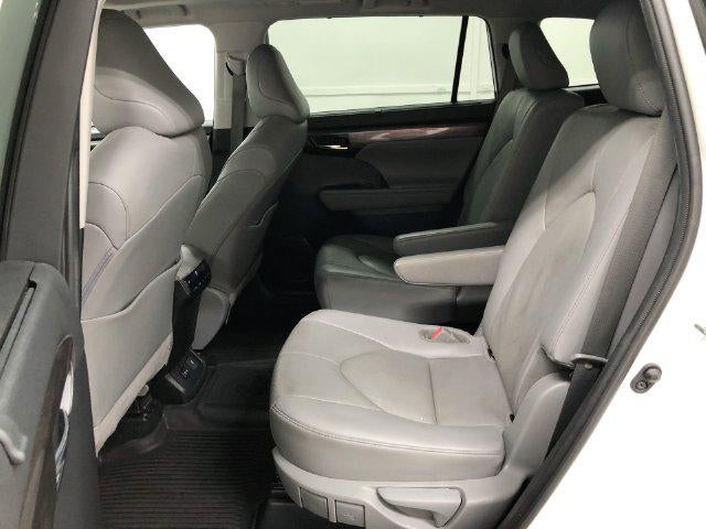 2020 Toyota Highlander Platinum