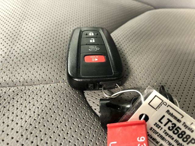 2021 Toyota HIGHLANDER Platinum