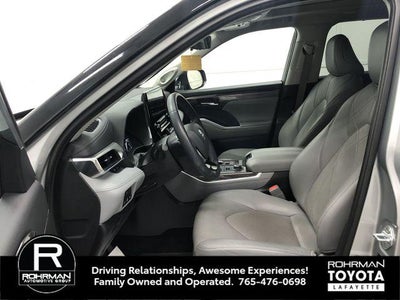 2021 Toyota HIGHLANDER Platinum