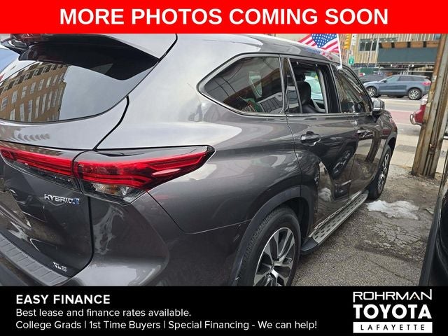 2022 Toyota HIGHLANDER HYBRD XLE