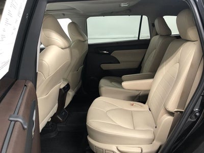 2021 Toyota HIGHLANDER HYBRD XLE