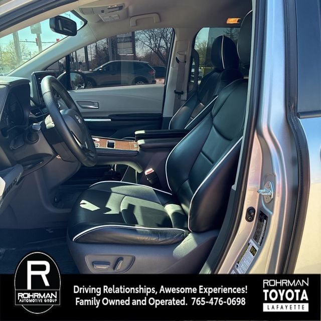 2021 Toyota SIENNA XLE 8 Passenger
