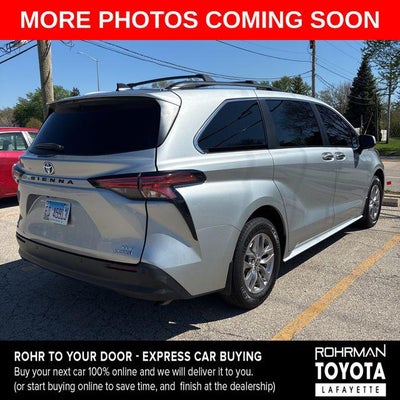 2021 Toyota SIENNA XLE 8 Passenger