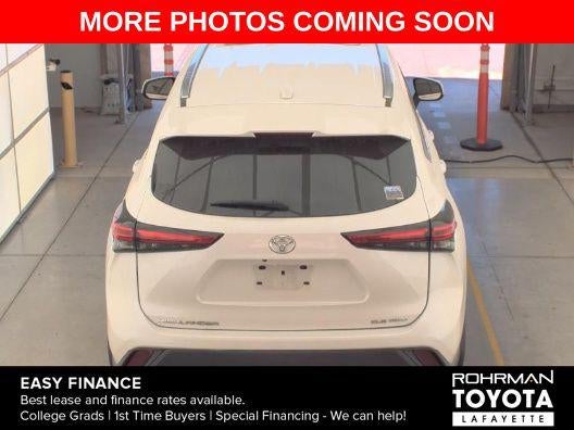 2021 Toyota HIGHLANDER XLE