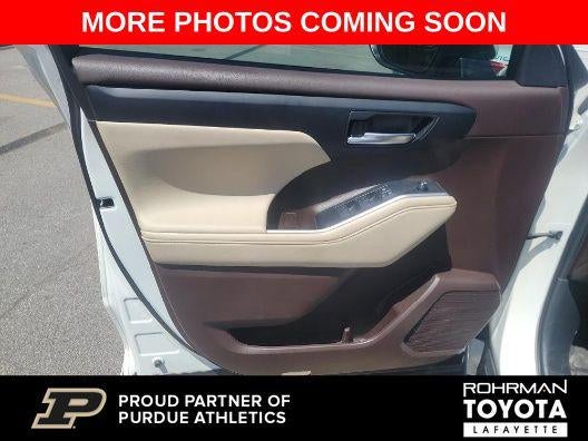 2021 Toyota HIGHLANDER XLE