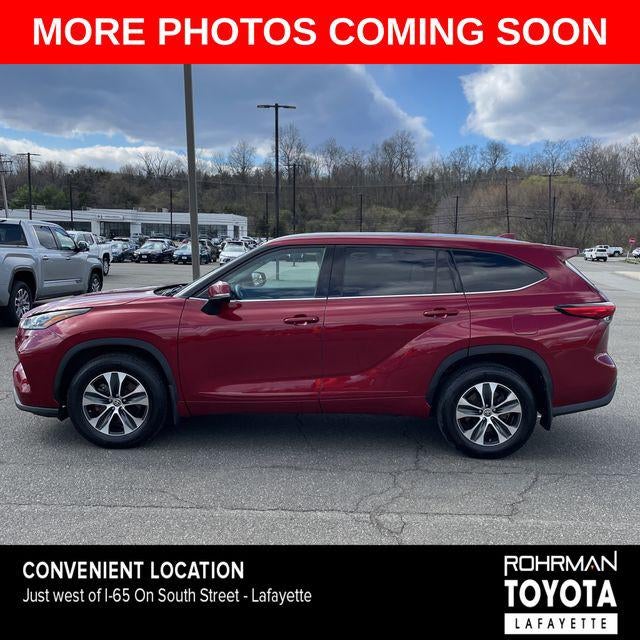 2021 Toyota HIGHLANDER XLE