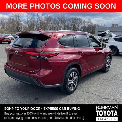 2021 Toyota HIGHLANDER XLE
