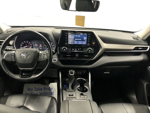 2021 Toyota HIGHLANDER XLE