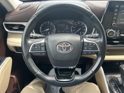 2021 Toyota HIGHLANDER XLE