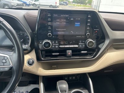 2021 Toyota HIGHLANDER XLE