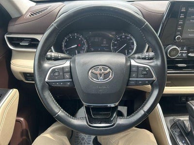 2021 Toyota HIGHLANDER XLE