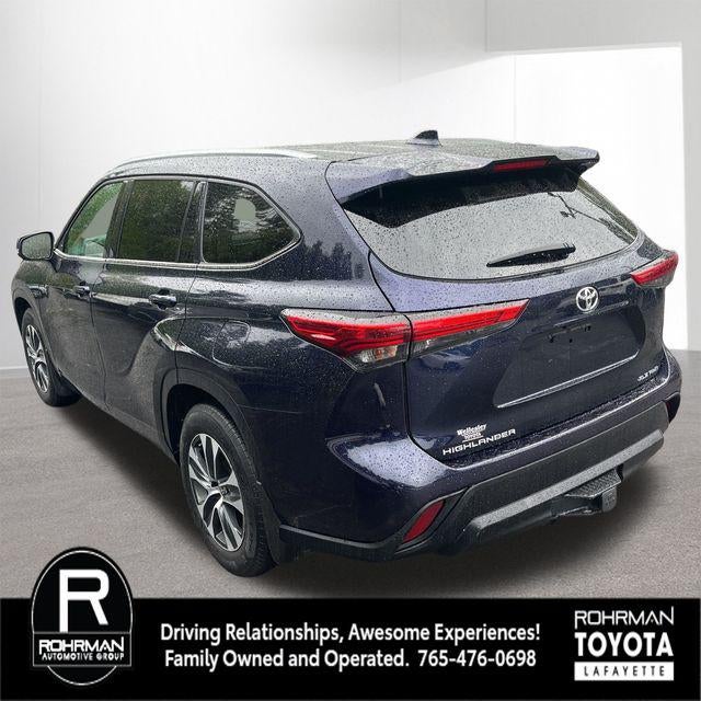 2021 Toyota HIGHLANDER XLE