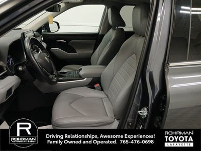 2021 Toyota HIGHLANDER XLE