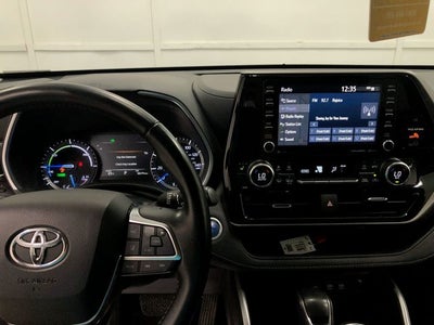 2021 Toyota Highlander Hybrid XLE