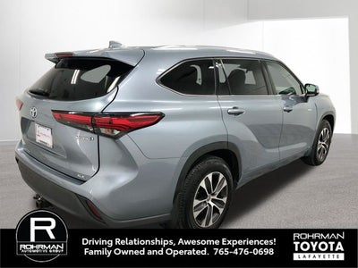 2021 Toyota Highlander Hybrid XLE