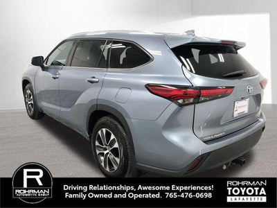 2021 Toyota Highlander Hybrid XLE