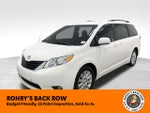 2011 Toyota SIENNA LE 3.5L LE
