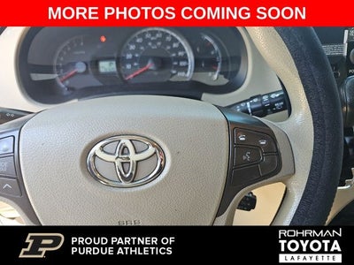 2011 Toyota SIENNA LE 3.5L LE