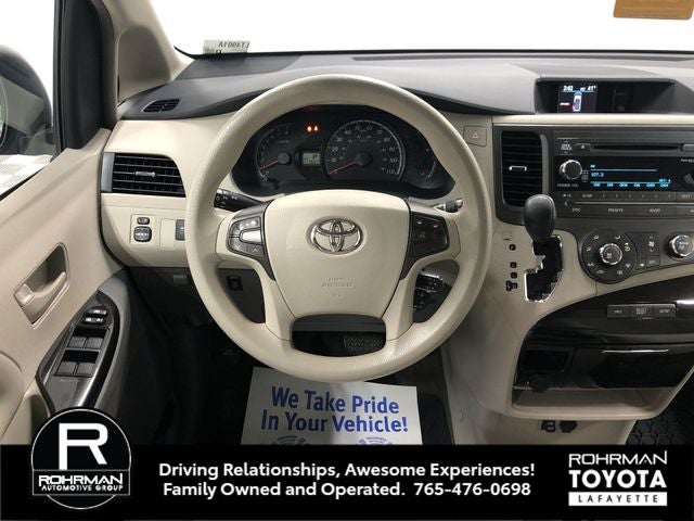 2012 Toyota SIENNA LE 3.5L LE 7 Passenger