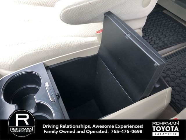 2012 Toyota SIENNA LE 3.5L LE 7 Passenger