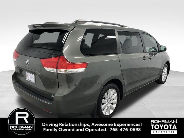 2012 Toyota SIENNA LE 3.5L LE 7 Passenger