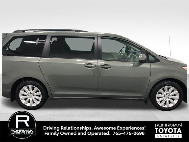 2012 Toyota SIENNA LE 3.5L LE 7 Passenger