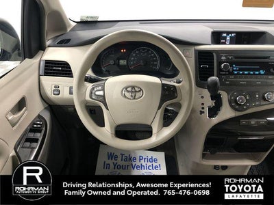 2012 Toyota SIENNA LE 3.5L LE 7 Passenger