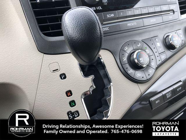 2012 Toyota SIENNA LE 3.5L LE 7 Passenger