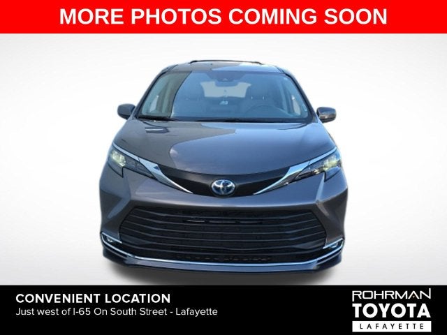 2024 Toyota Sienna XLE 8 Passenger