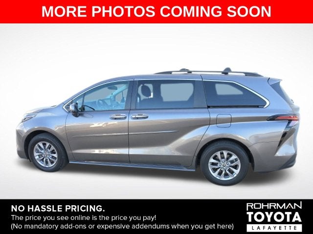 2024 Toyota Sienna XLE 8 Passenger