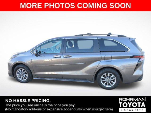 2024 Toyota Sienna XLE 8 Passenger