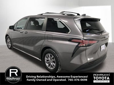 2021 Toyota SIENNA XLE XLE