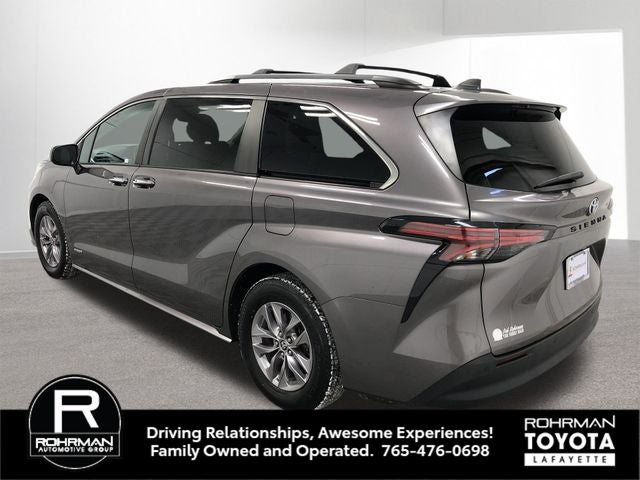 2021 Toyota SIENNA XLE XLE