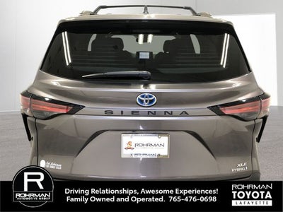 2021 Toyota SIENNA XLE XLE