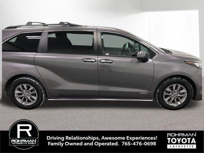 2021 Toyota SIENNA XLE XLE