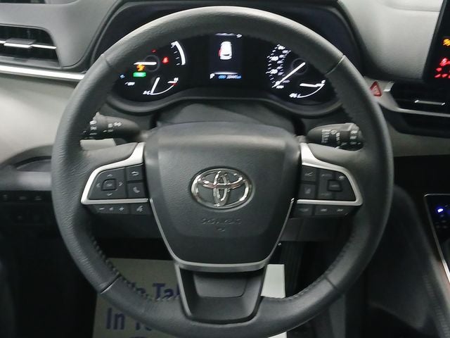 2024 Toyota SIENNA XLE AWD XLE 7 Passenger