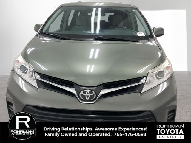 2018 Toyota Sienna LE 7 Passenger