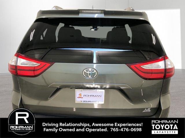 2018 Toyota Sienna LE 7 Passenger