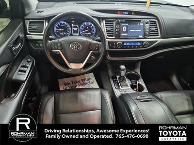 2017 Toyota HIGHLANDER XLE