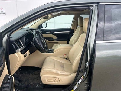 2019 Toyota HIGHLANDER XLE