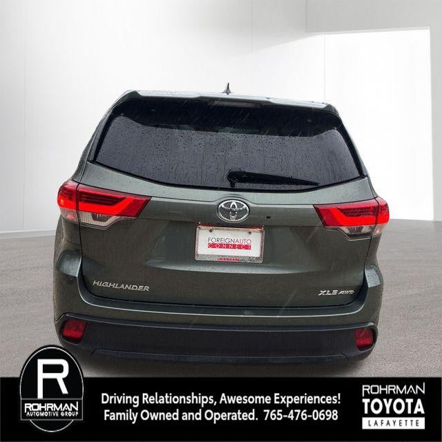 2019 Toyota HIGHLANDER XLE