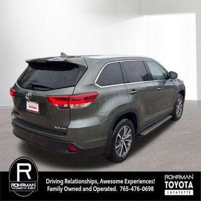 2019 Toyota HIGHLANDER XLE