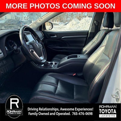 2019 Toyota HIGHLANDER SE