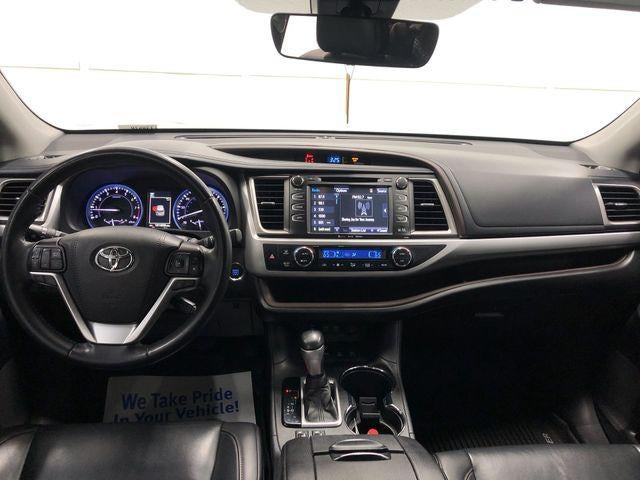 2019 Toyota HIGHLANDER XLE