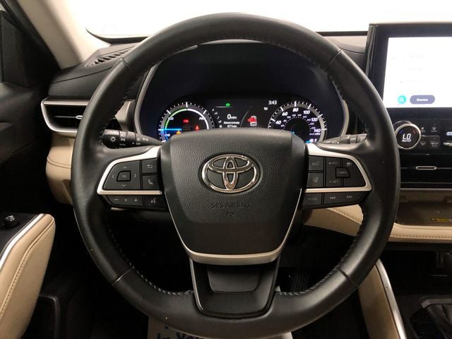 2023 Toyota Highlander Hybrid XLE