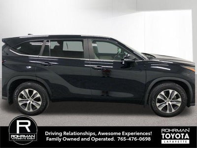 2023 Toyota Highlander Hybrid XLE