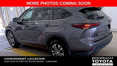 2024 Toyota Highlander Hybrid XLE