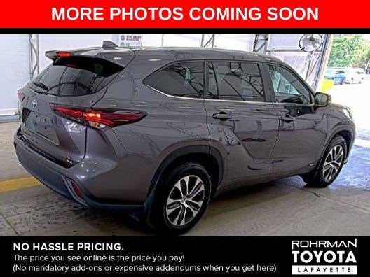 2024 Toyota Highlander Hybrid XLE