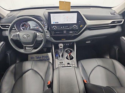 2024 Toyota Highlander XLE