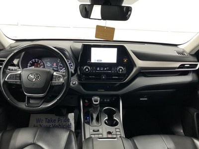 2023 Toyota HIGHLANDER XLE